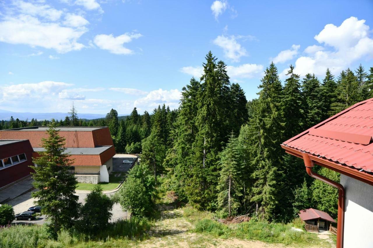 Iglika Боровец
